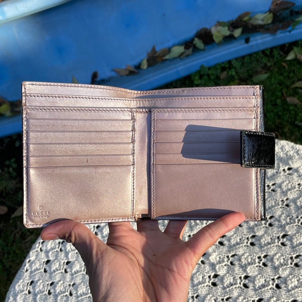Gucci compact wallet - Picture 10 of 15